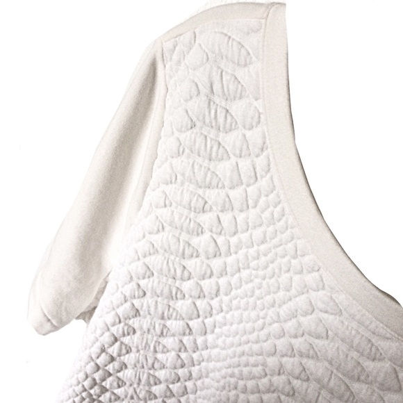 3!! NWOT!! Unique Patterned Maternity Tops!! - Picture 2 of 6